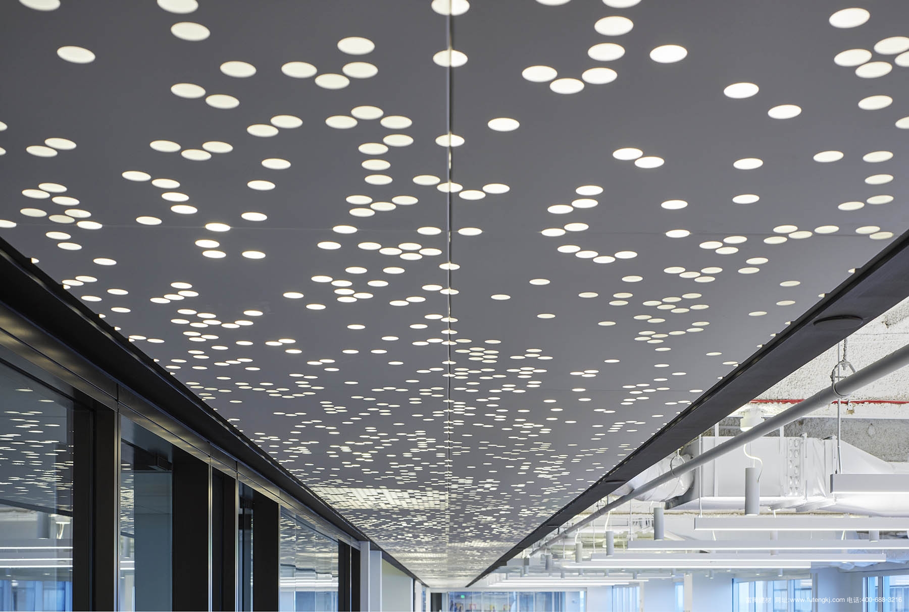 2-liberty-workplace-innovation-l.jpg 2-liberty-workplace-innovation-l.jpg